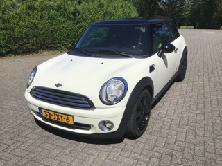 Hoofdafbeelding MINI Cooper MINI Cooper 1.6 COOPER CHILI