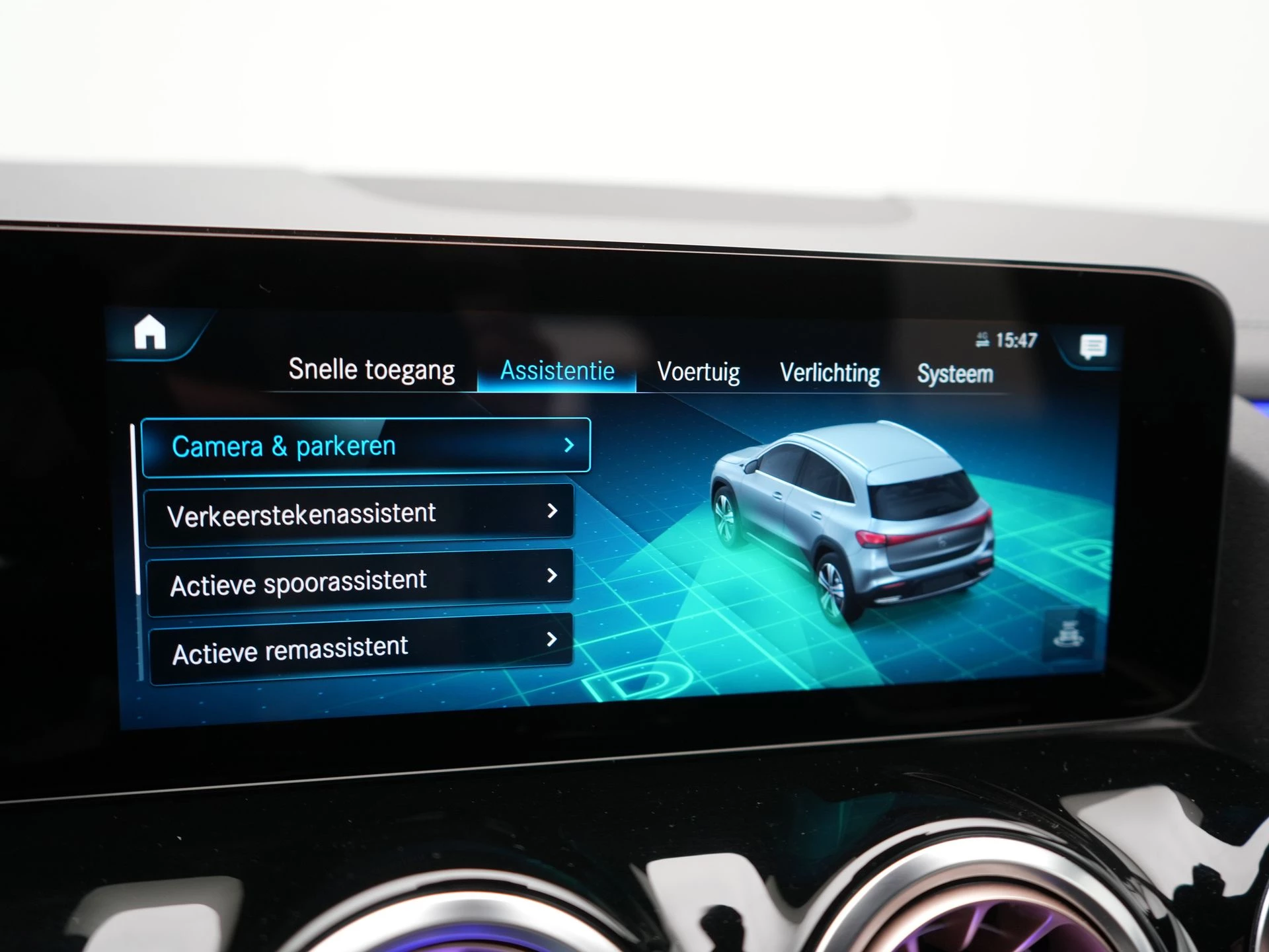 Hoofdafbeelding Mercedes-Benz EQA