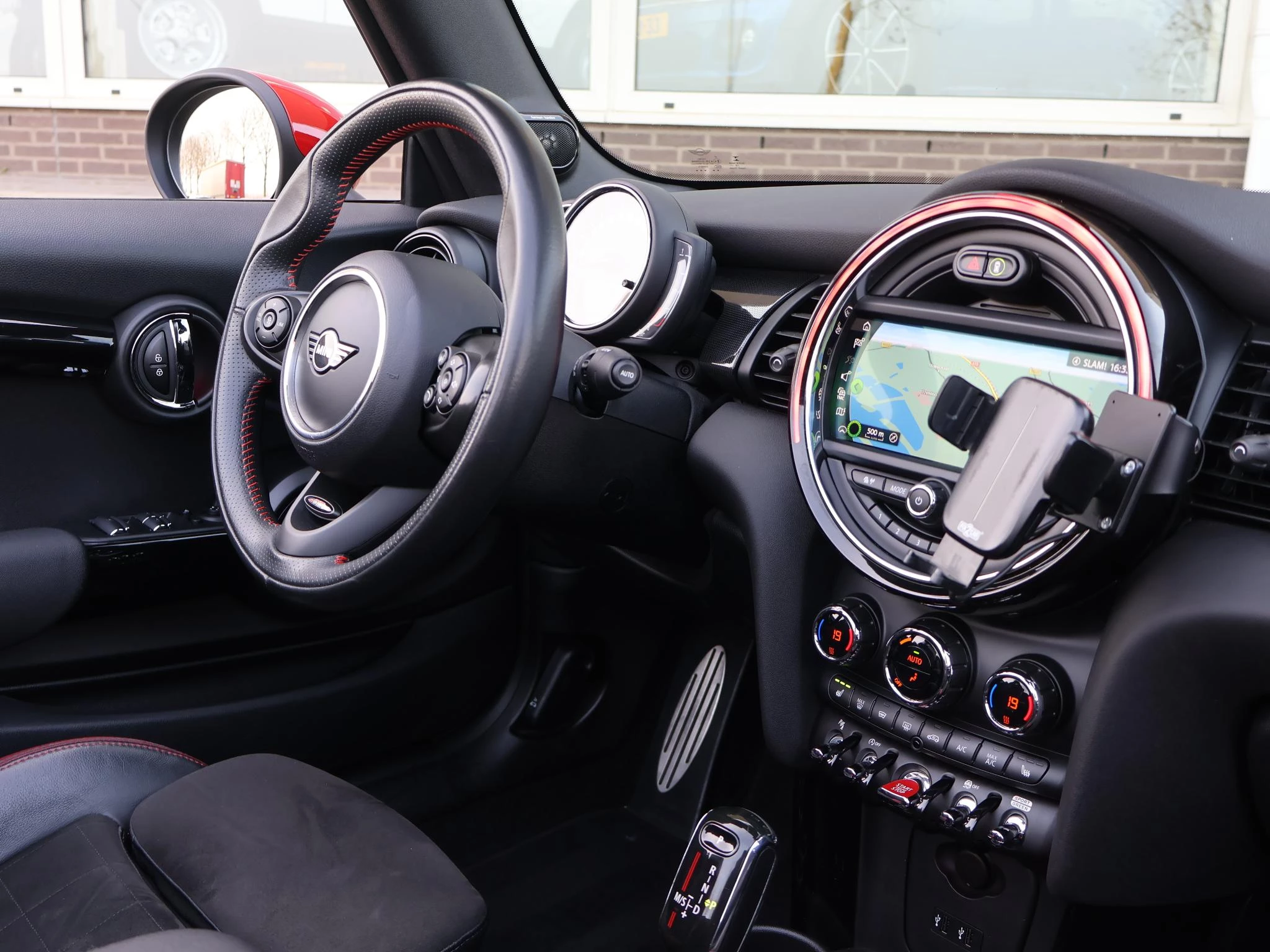 Hoofdafbeelding MINI Cooper Cabrio