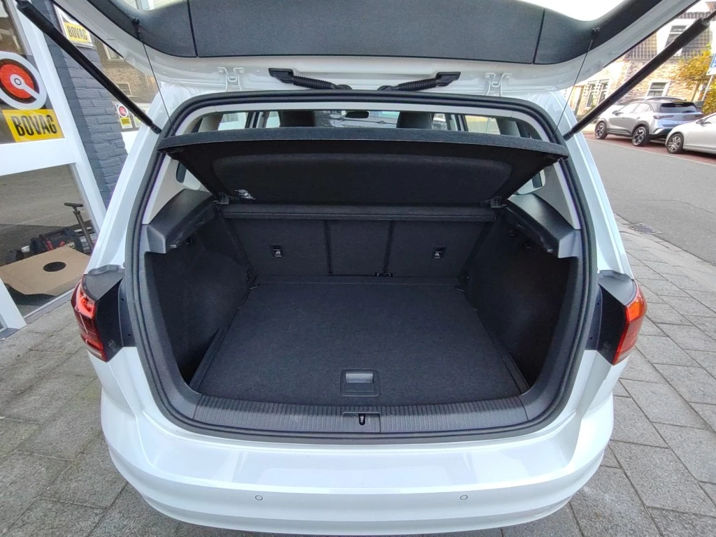 Hoofdafbeelding Volkswagen Golf Sportsvan