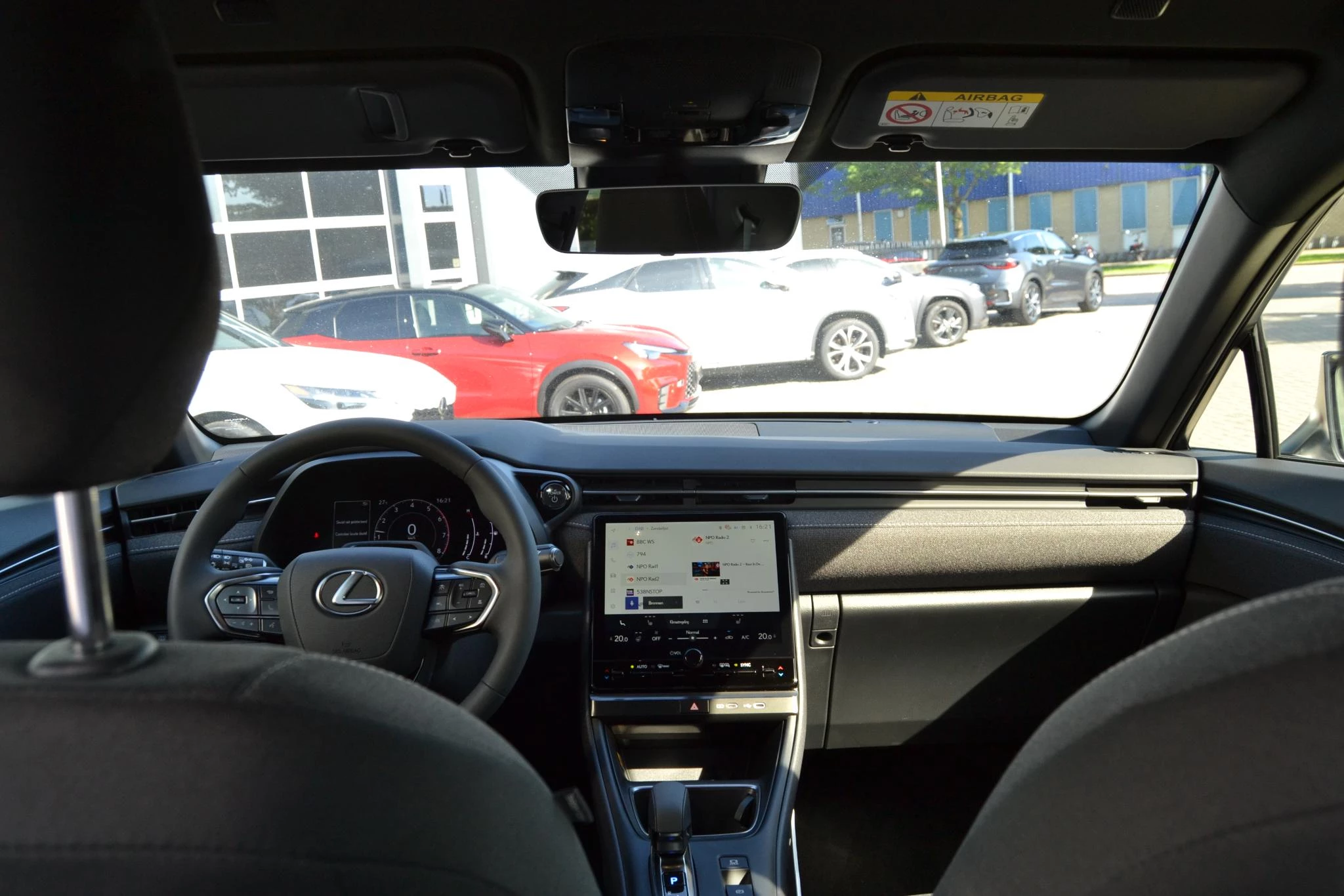 Hoofdafbeelding Lexus LBX
