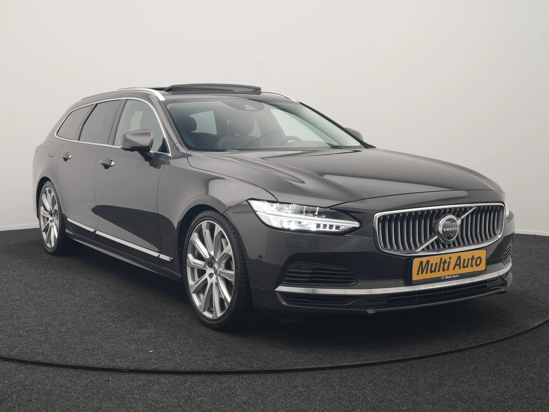 Hoofdafbeelding Volvo V90