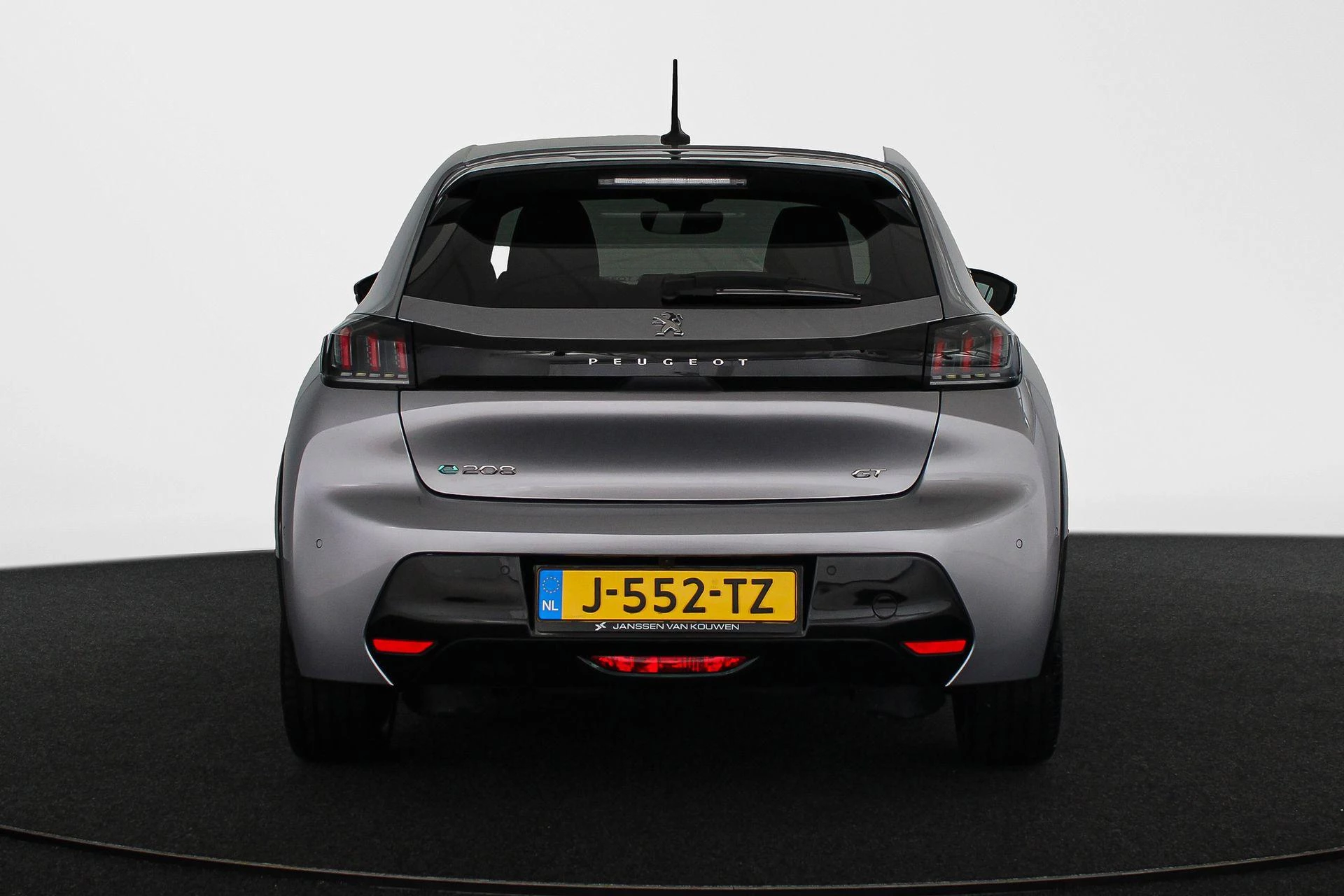 Hoofdafbeelding Peugeot e-208