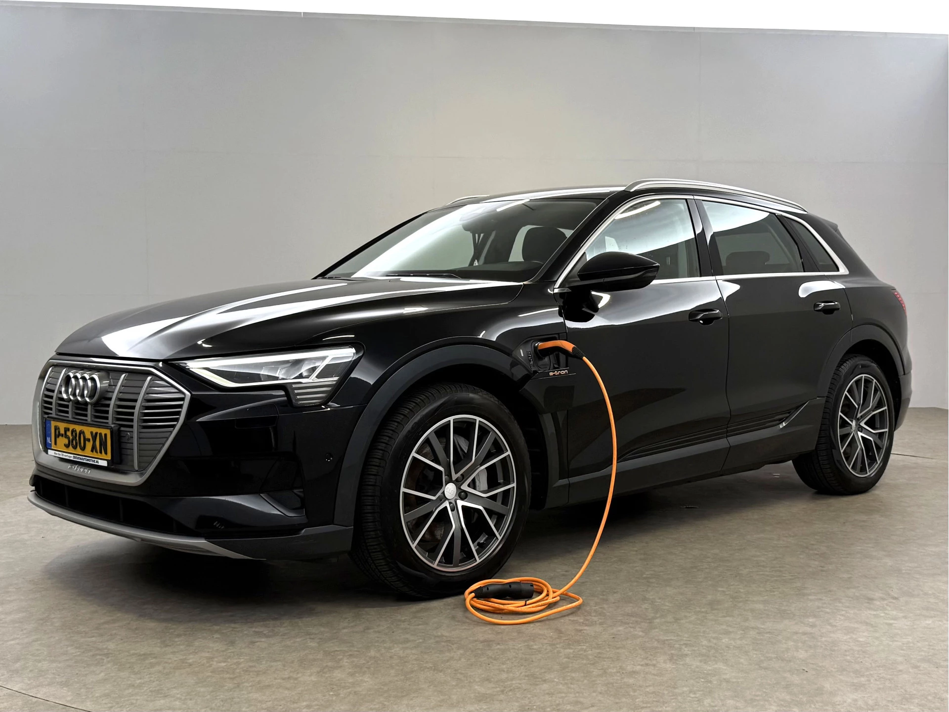Hoofdafbeelding Audi e-tron