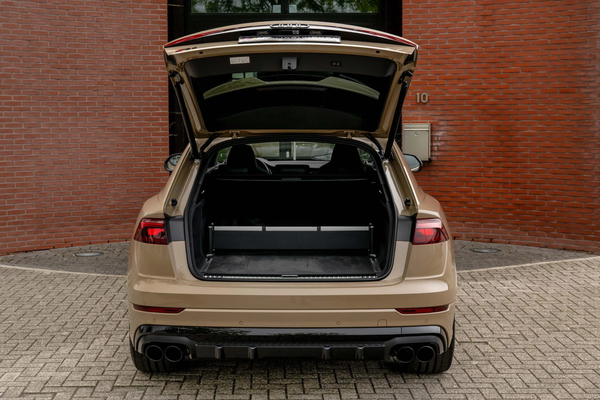 Hoofdafbeelding Audi Q8