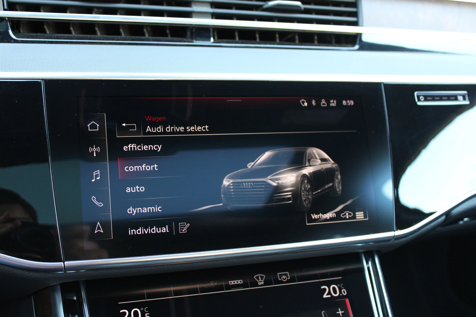 Hoofdafbeelding Audi A8