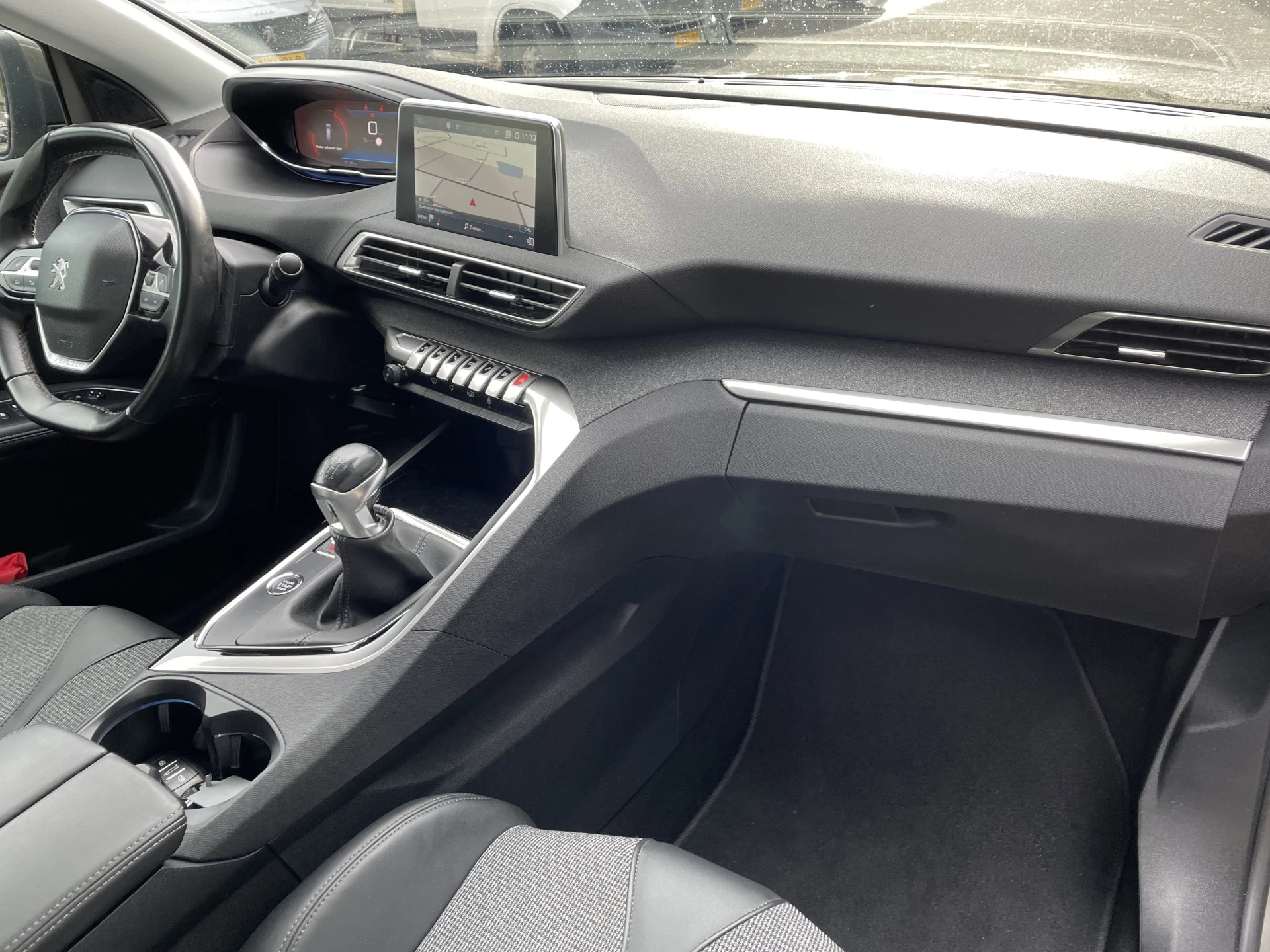 Hoofdafbeelding Peugeot 5008