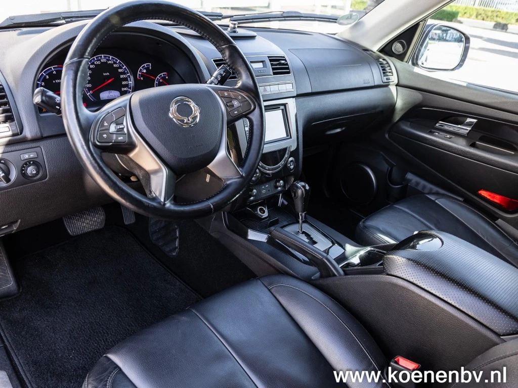 Hoofdafbeelding SsangYong Rexton
