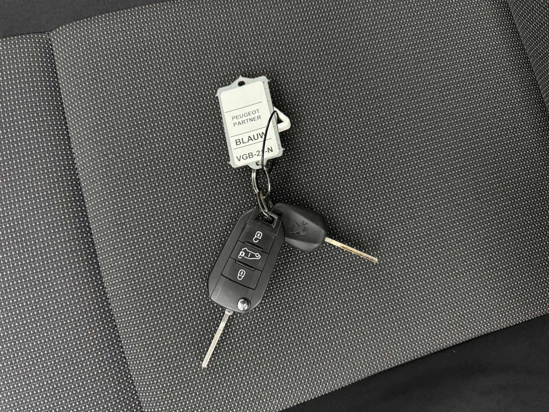 Hoofdafbeelding Peugeot Partner