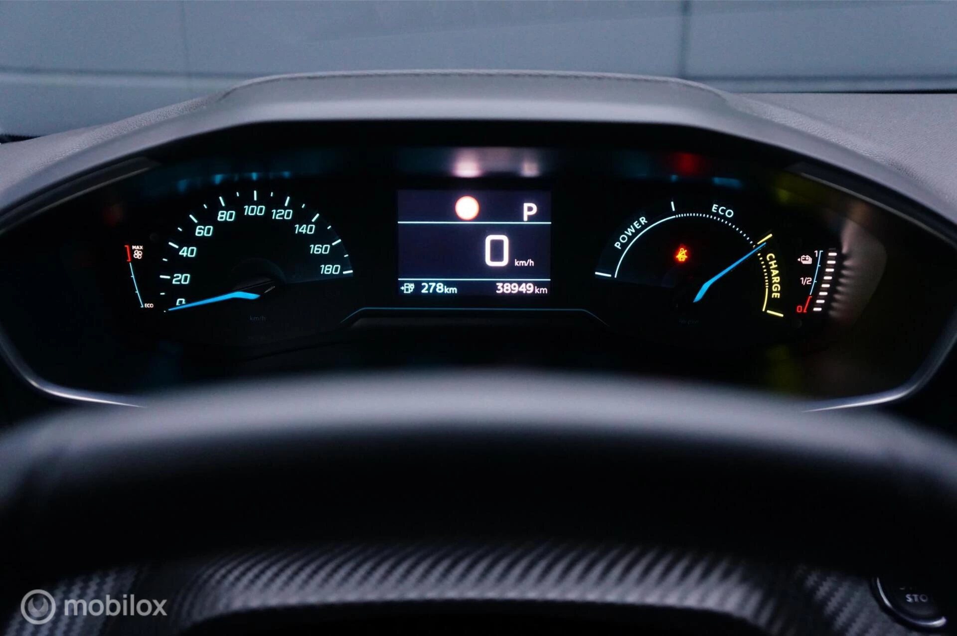 Hoofdafbeelding Peugeot e-208