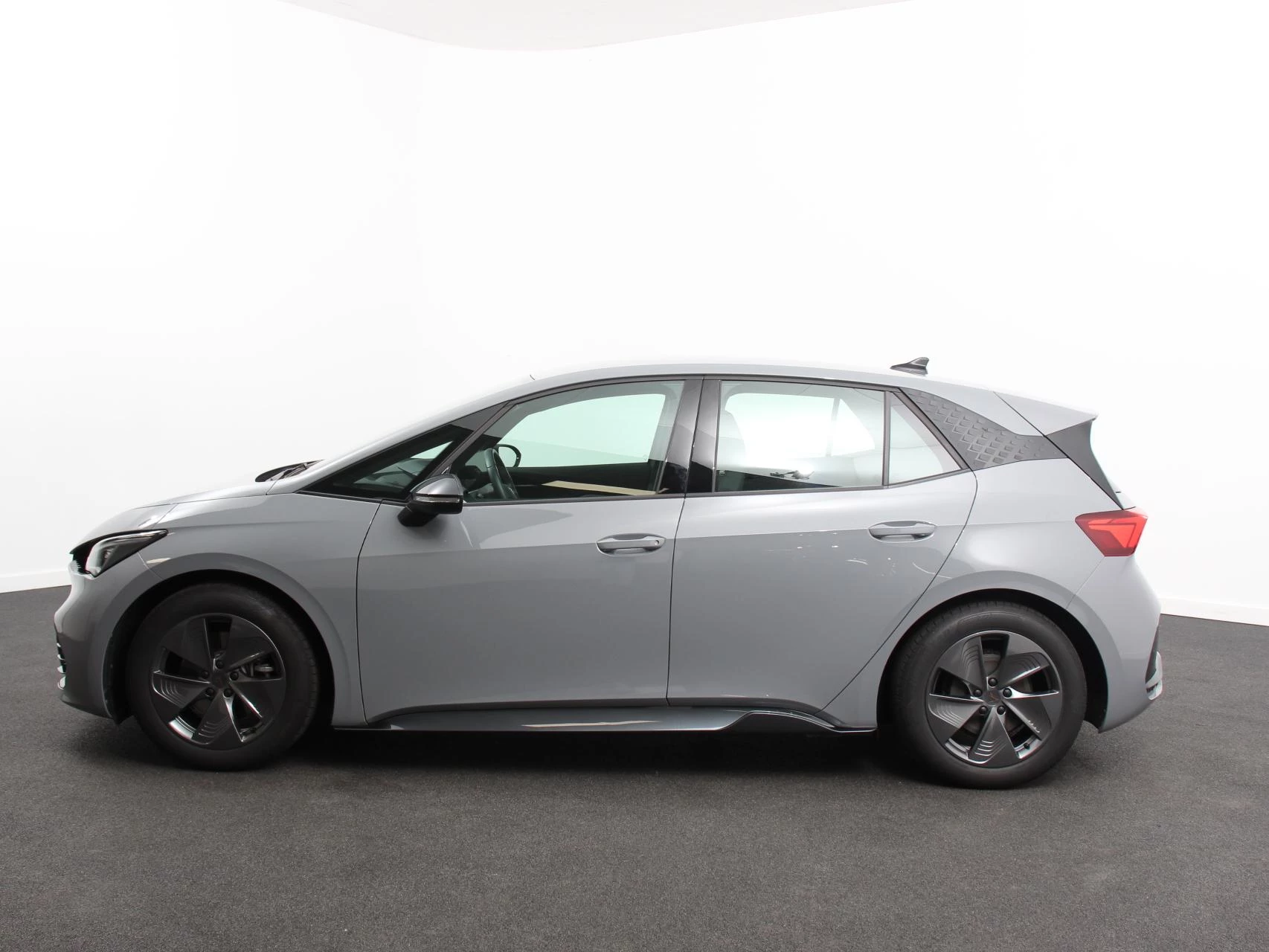 Hoofdafbeelding CUPRA Born