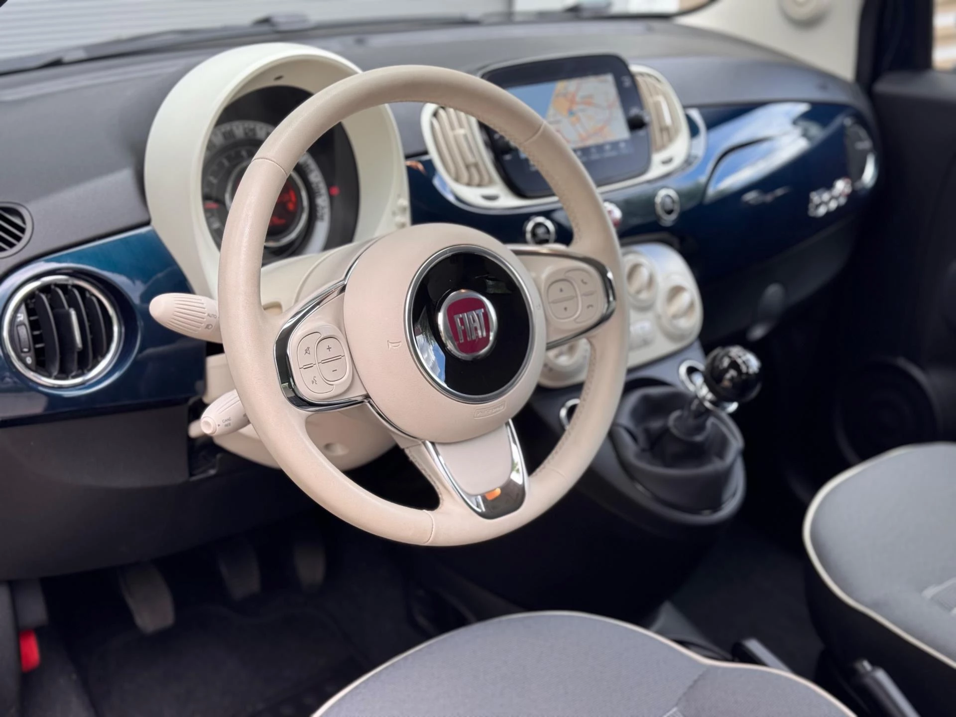 Hoofdafbeelding Fiat 500C