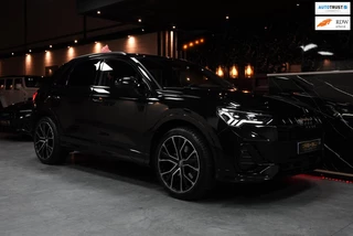Audi Q3 40 TFSI quattro S Line edition one