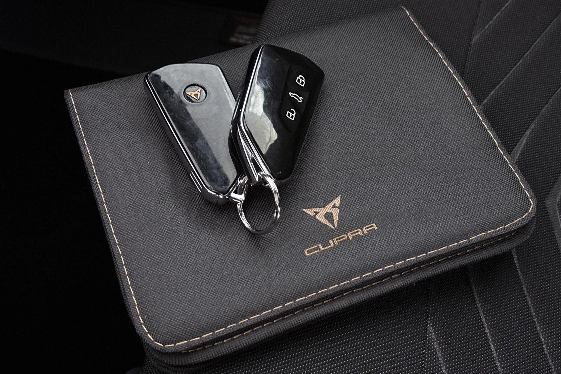 Hoofdafbeelding CUPRA Born