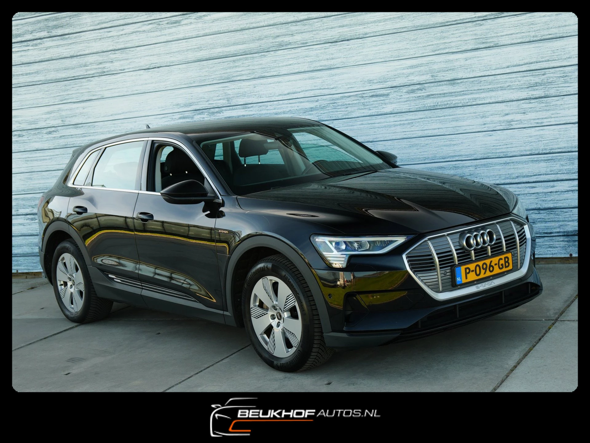 Hoofdafbeelding Audi e-tron