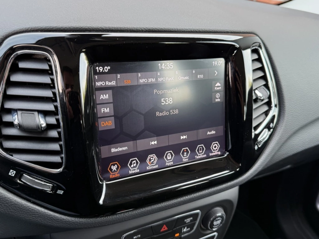 Hoofdafbeelding Jeep Compass