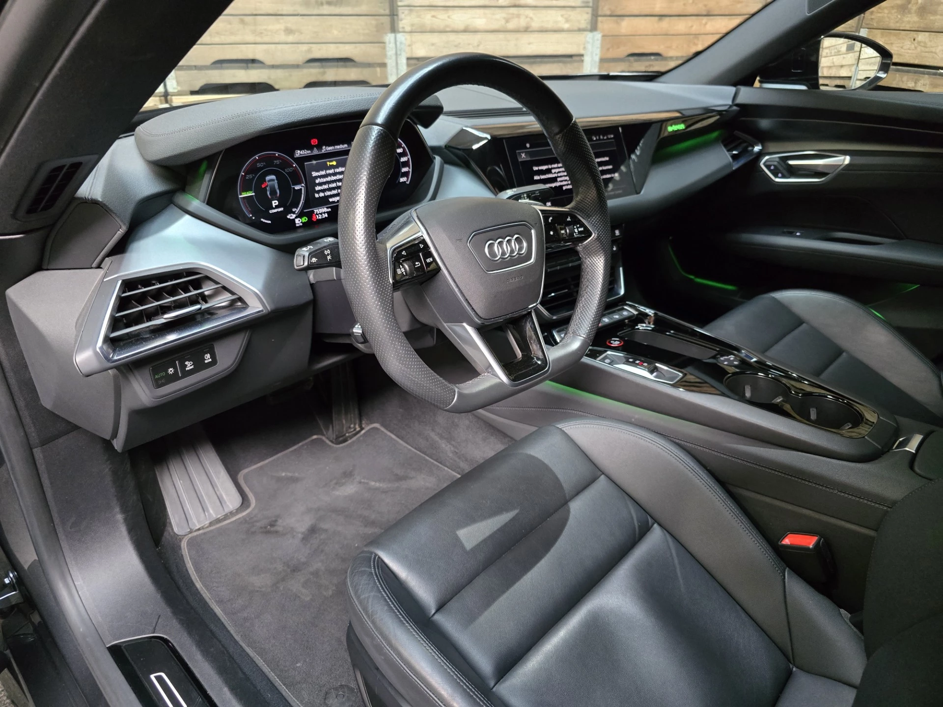 Hoofdafbeelding Audi e-tron GT