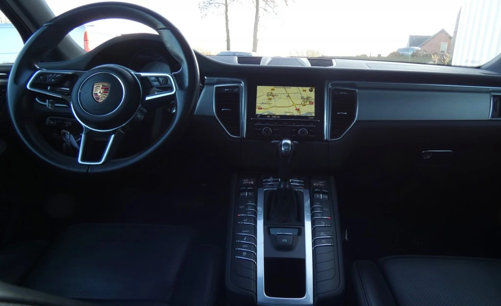 Hoofdafbeelding Porsche Macan