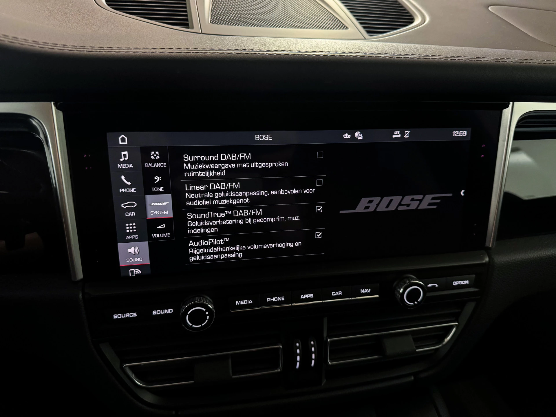 Hoofdafbeelding Porsche Macan