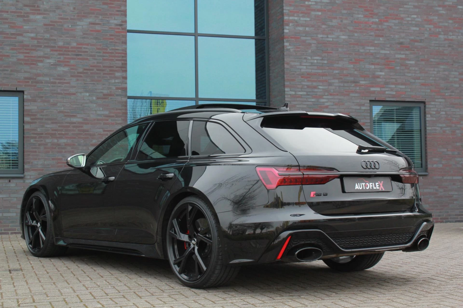 Hoofdafbeelding Audi RS6