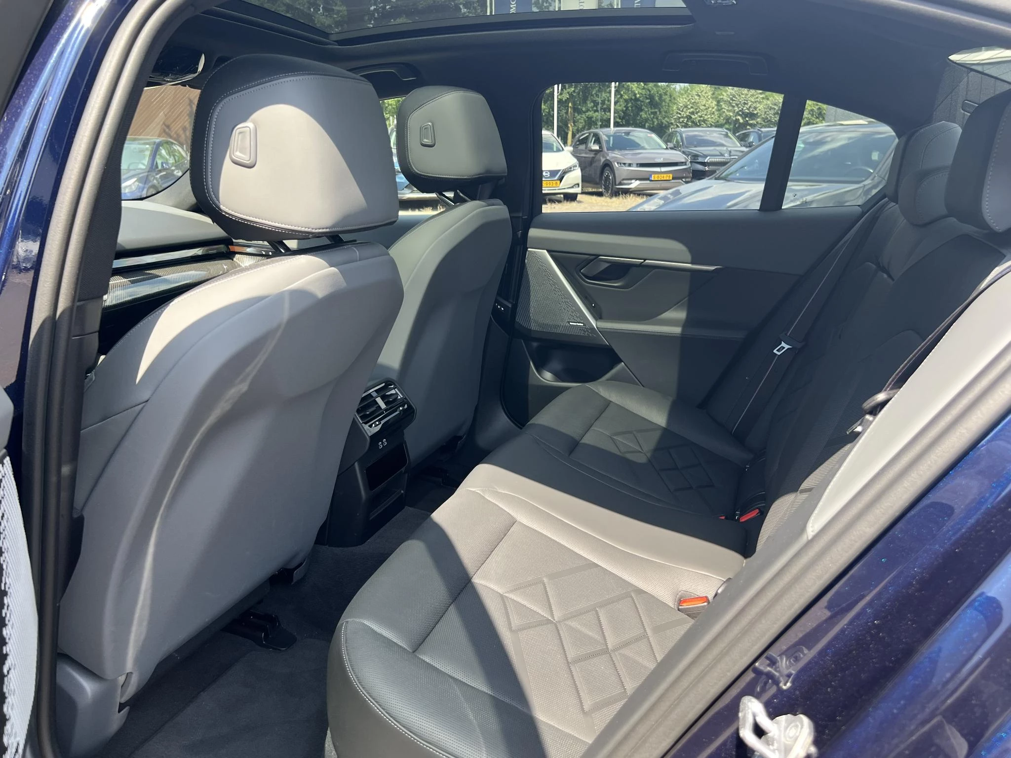 Hoofdafbeelding BMW i5