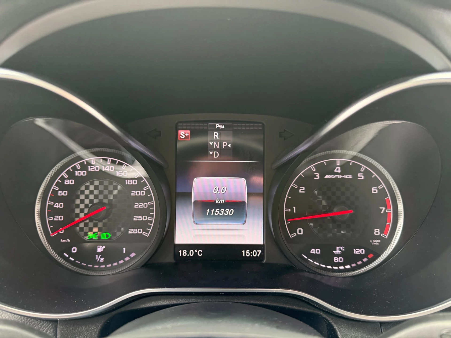 Hoofdafbeelding Mercedes-Benz GLC