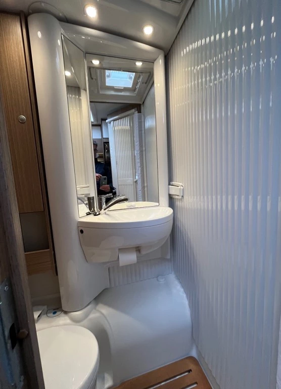 Hoofdafbeelding Carado T 448 Enkele Bedden Hefbed