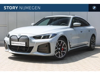 BMW i4 eDrive40 Gran Coupé M Sport / Schuif-kanteldak / Adaptieve LED / Stoelverwarming / Parking Assistant / Live Cockpit Plus