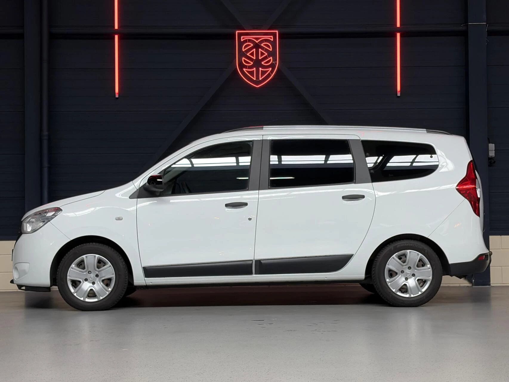 Hoofdafbeelding Dacia Lodgy