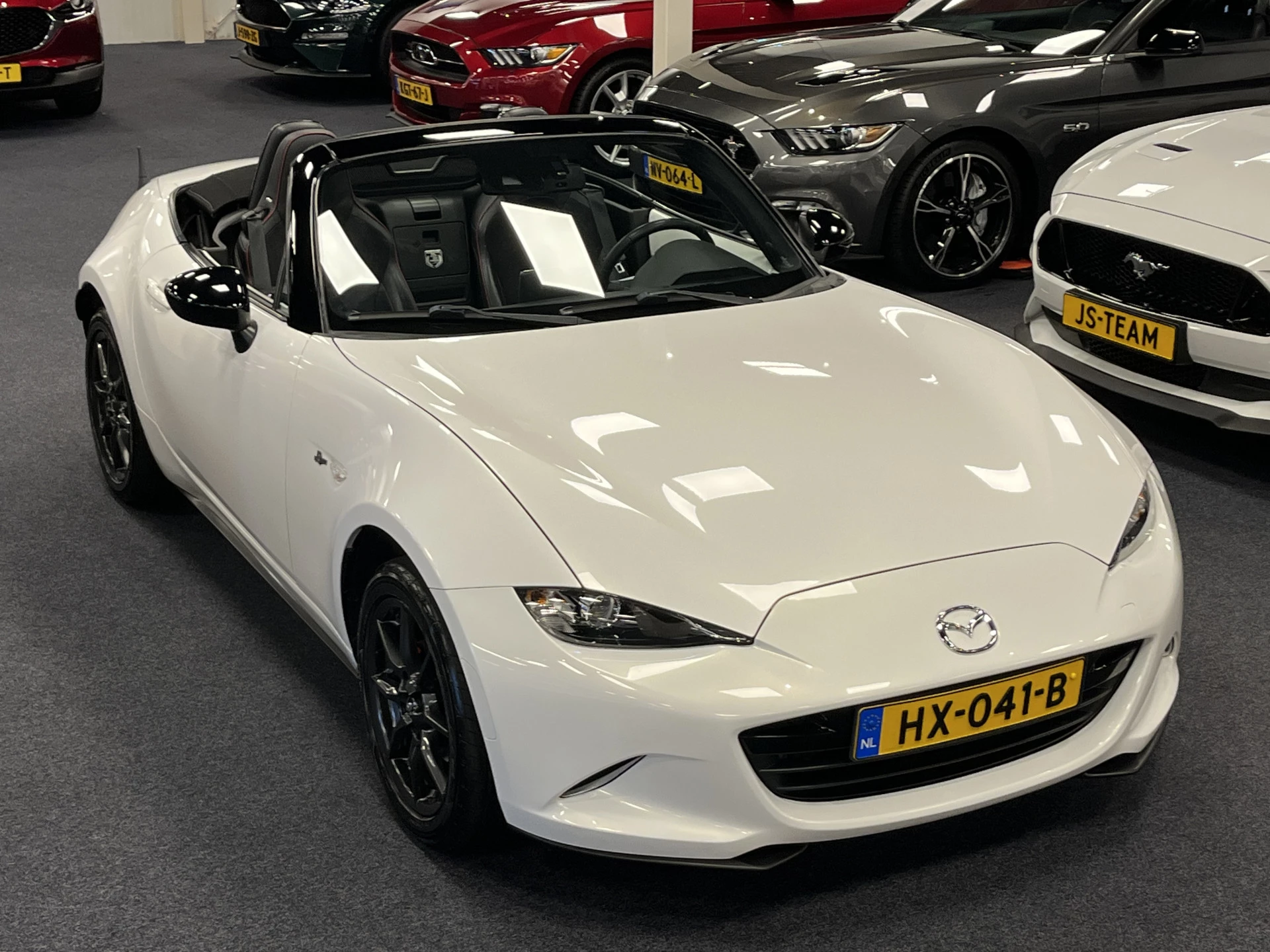 Hoofdafbeelding Mazda MX-5