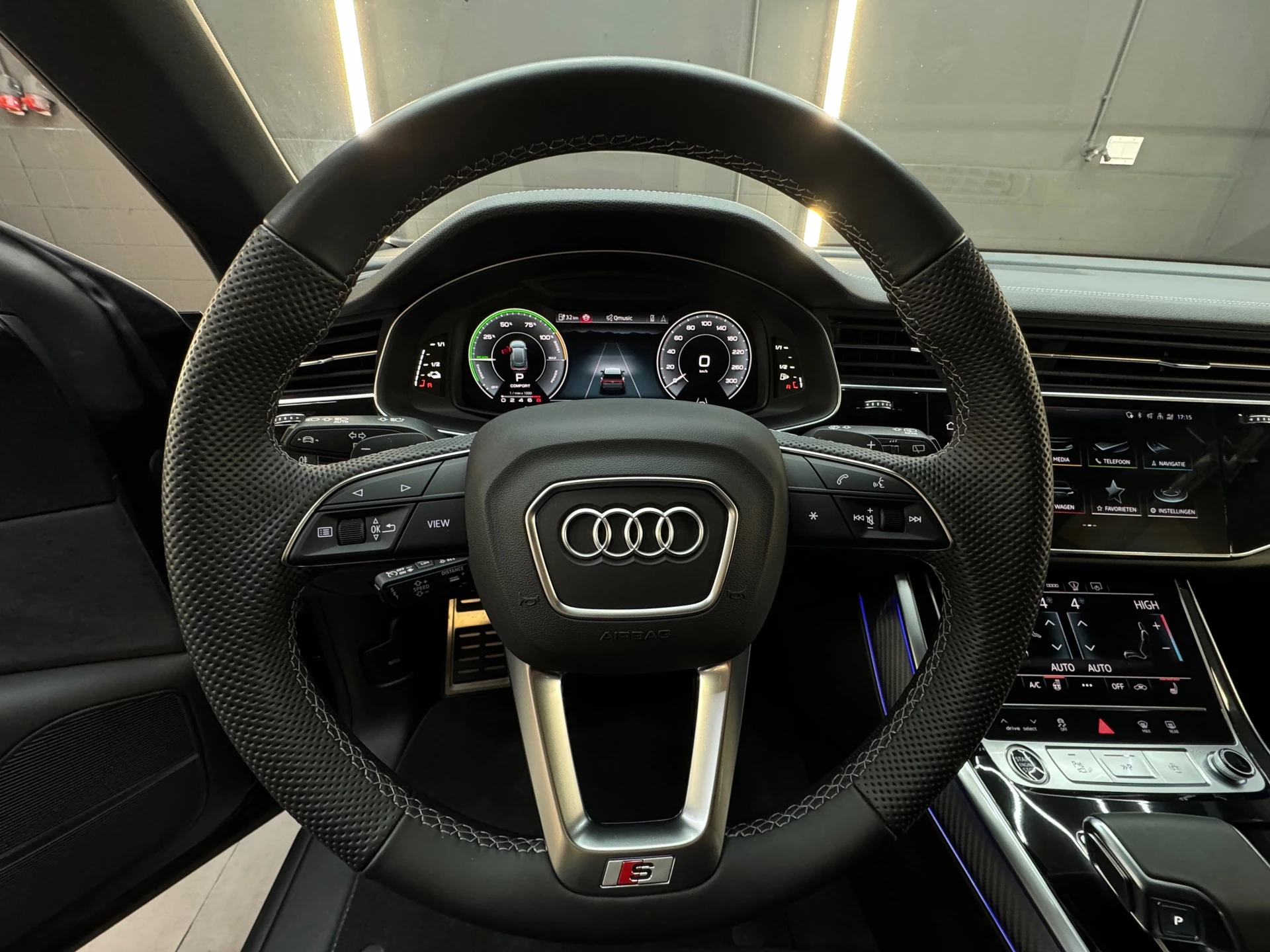 Hoofdafbeelding Audi Q8