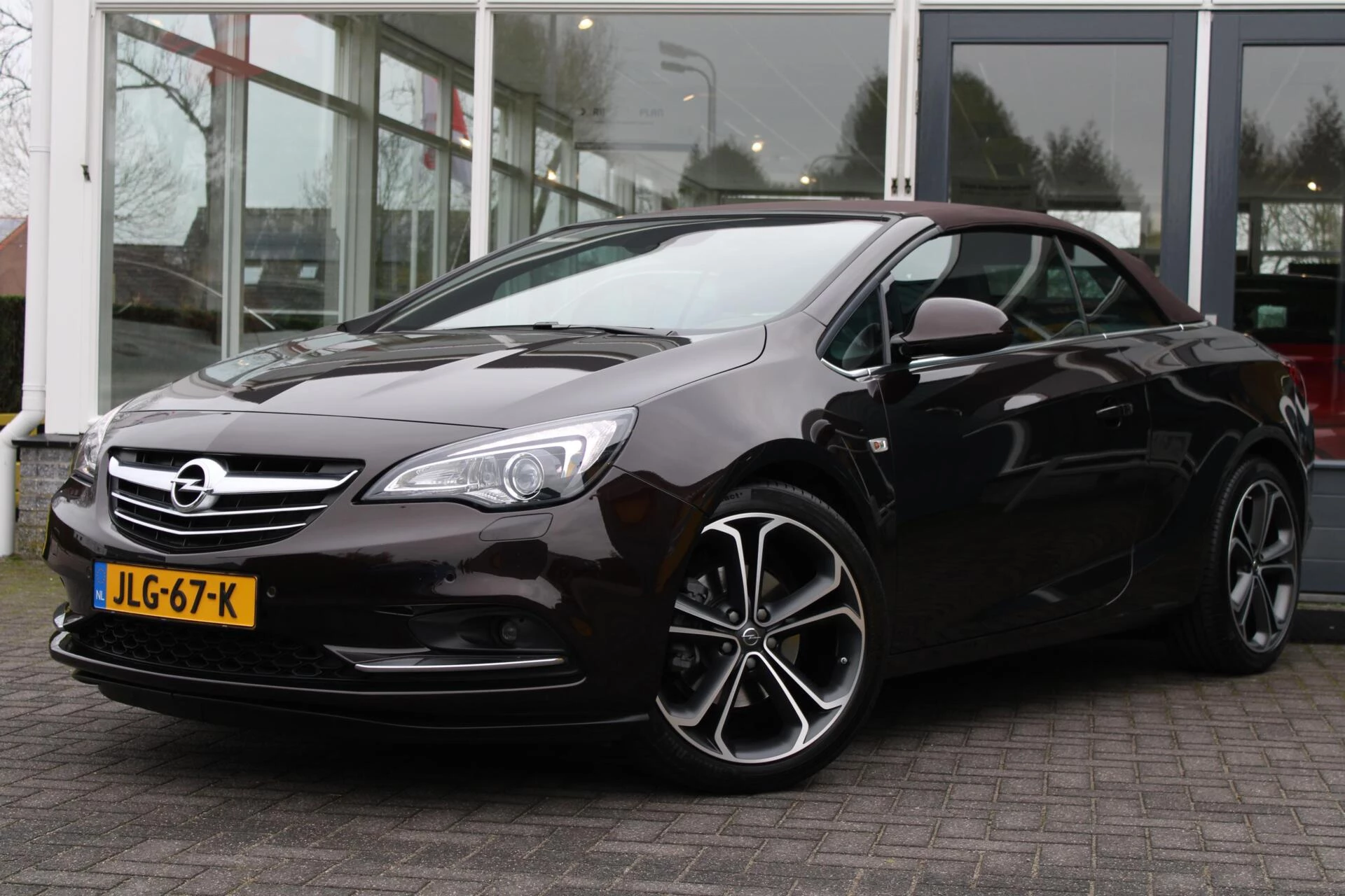 Hoofdafbeelding Opel Cascada