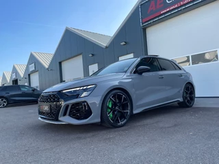 Hoofdafbeelding Audi RS3 Audi A3 Sportback 2.5 TFSI RS 3 quattro HULK Performance voll opties