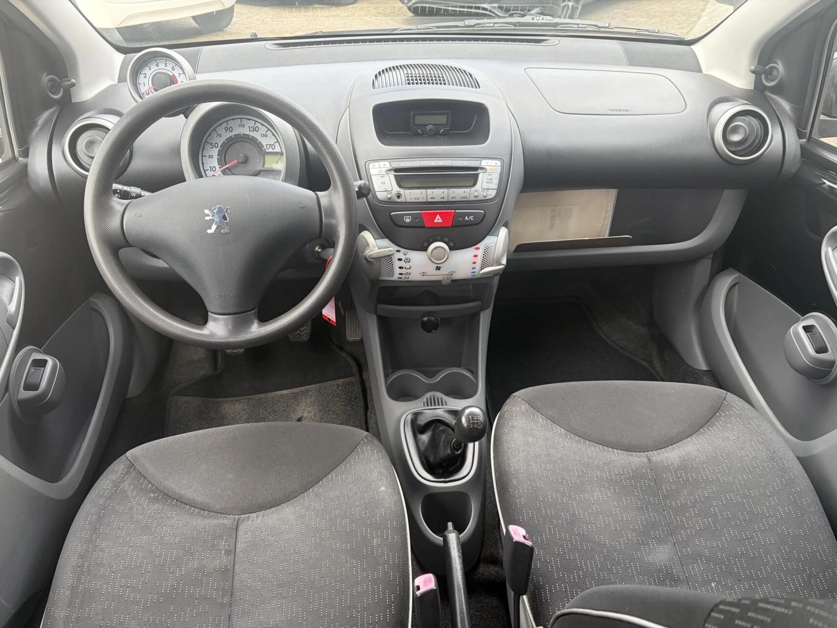 Hoofdafbeelding Peugeot 107