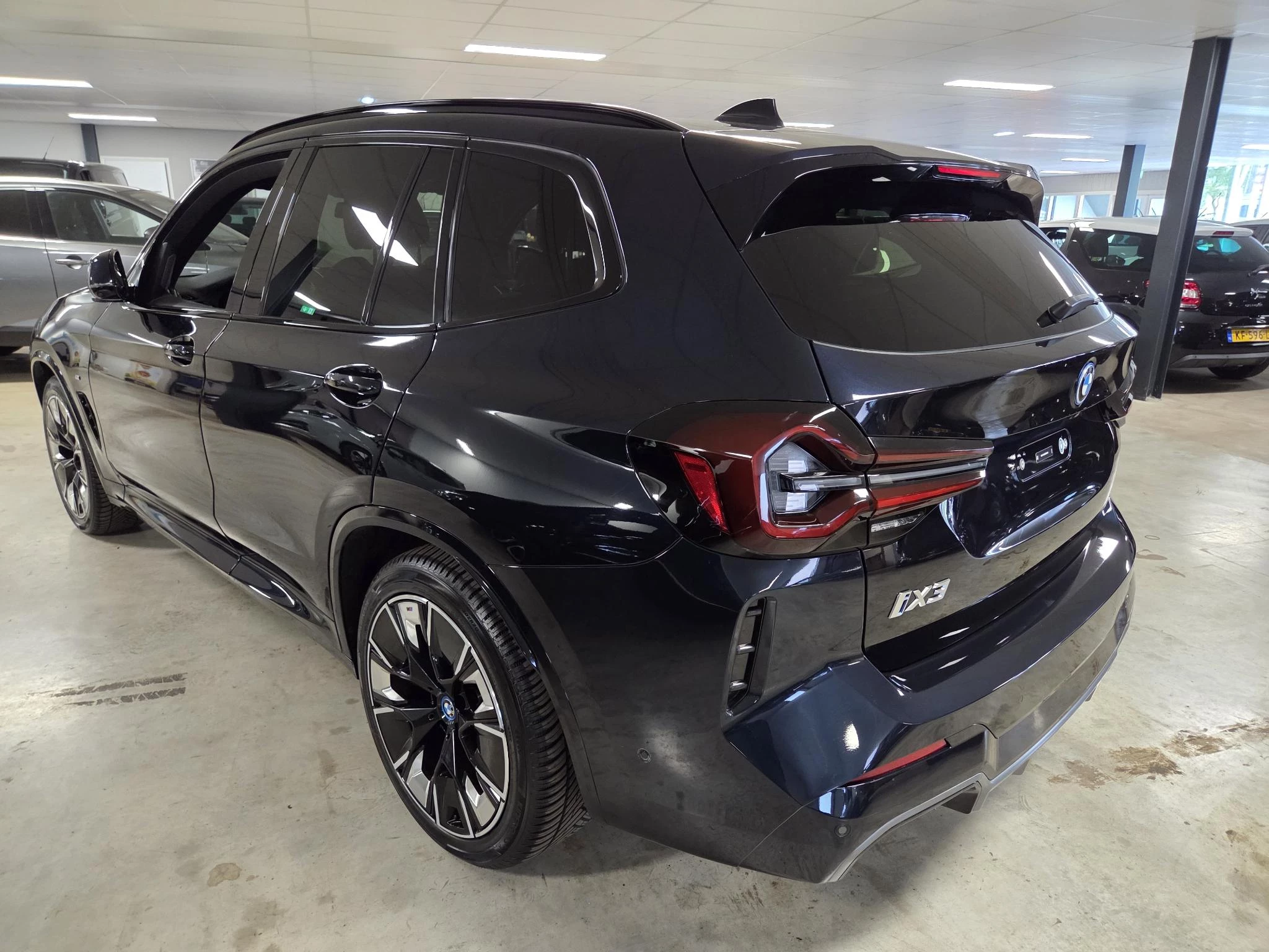 Hoofdafbeelding BMW iX3