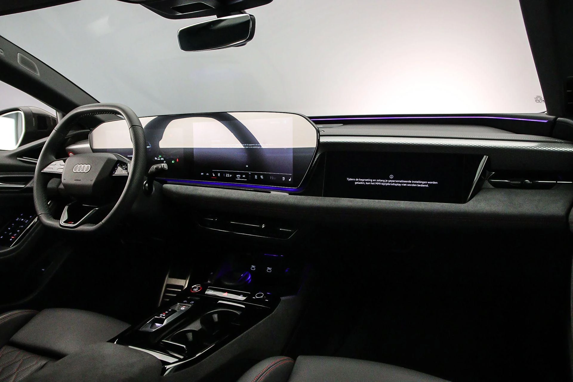 Hoofdafbeelding Audi S6 Avant e-tron