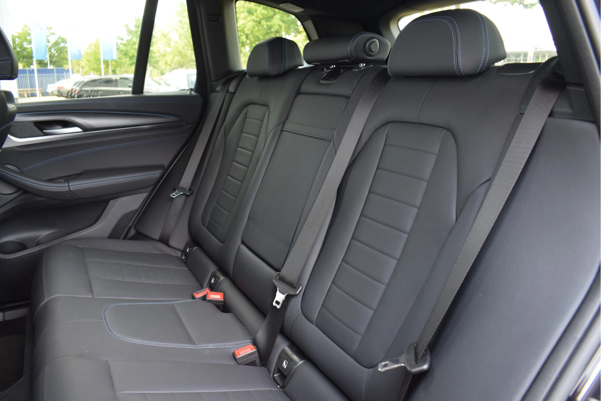 Hoofdafbeelding BMW iX3