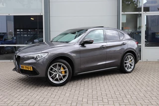Hoofdafbeelding Alfa Romeo Stelvio Alfa Romeo Stelvio 2.0 T Q4 280PK FIRST EDITION/PANO/STOEL.STUUR.VERW/KEYLESS