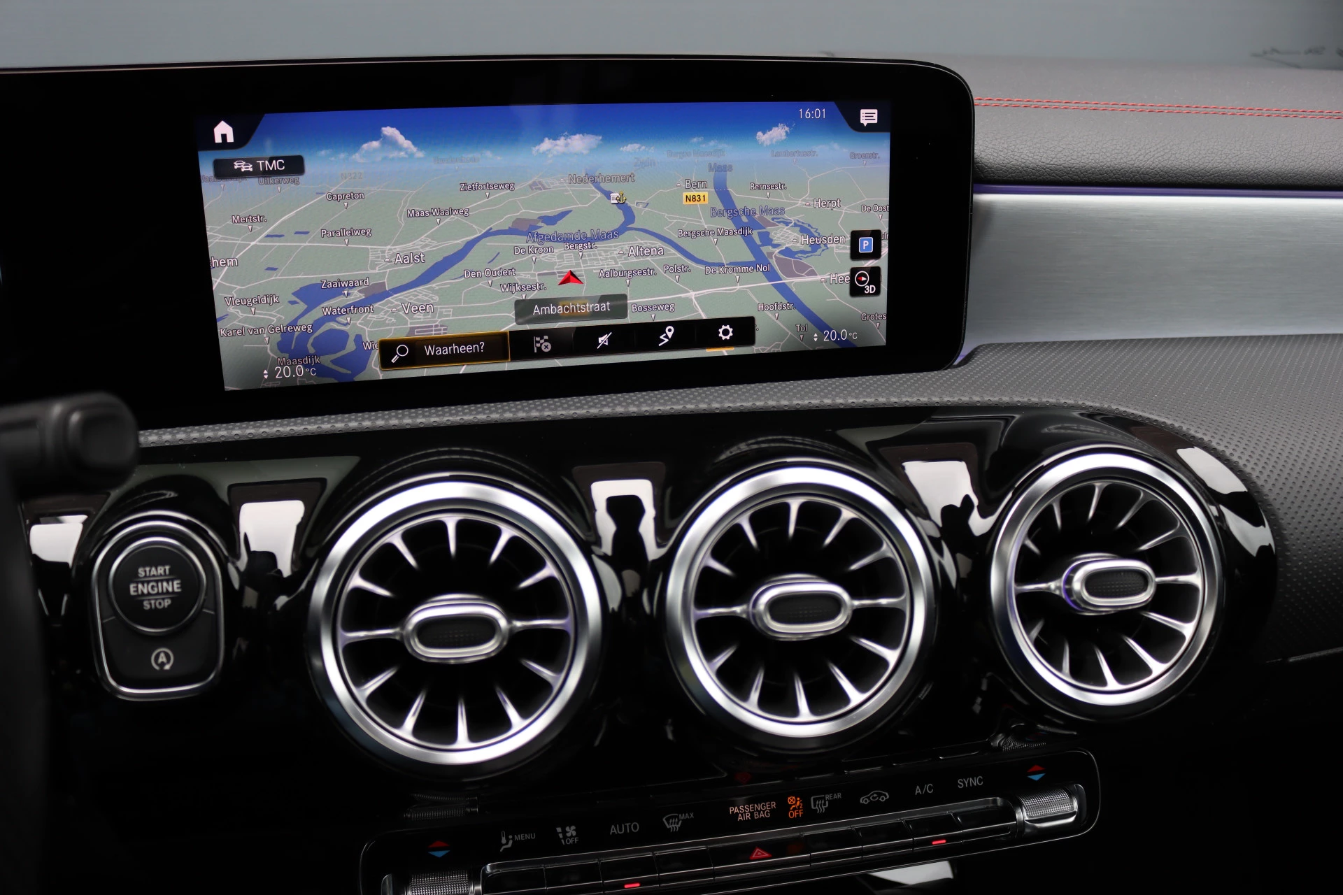 Hoofdafbeelding Mercedes-Benz CLA