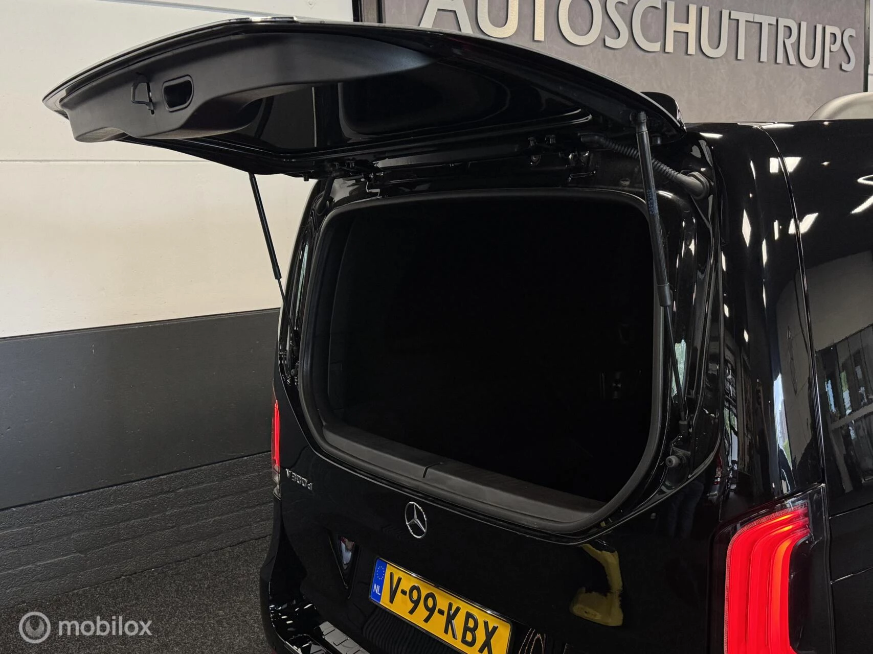 Hoofdafbeelding Mercedes-Benz V-Klasse