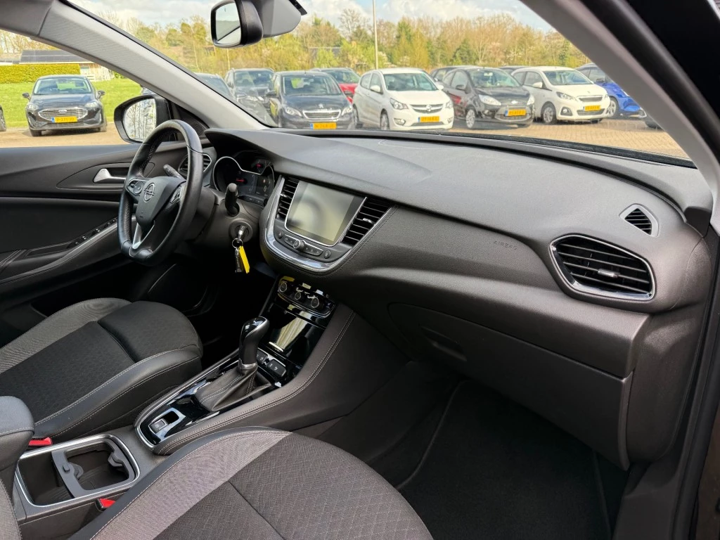 Hoofdafbeelding Opel Grandland X