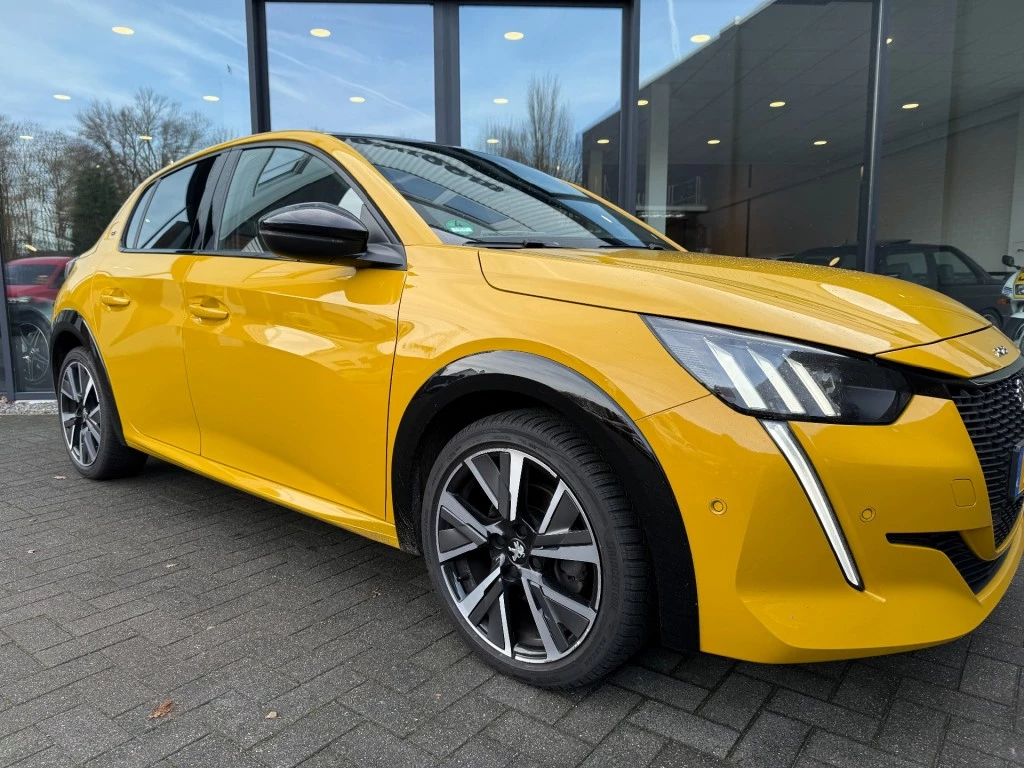 Hoofdafbeelding Peugeot 208