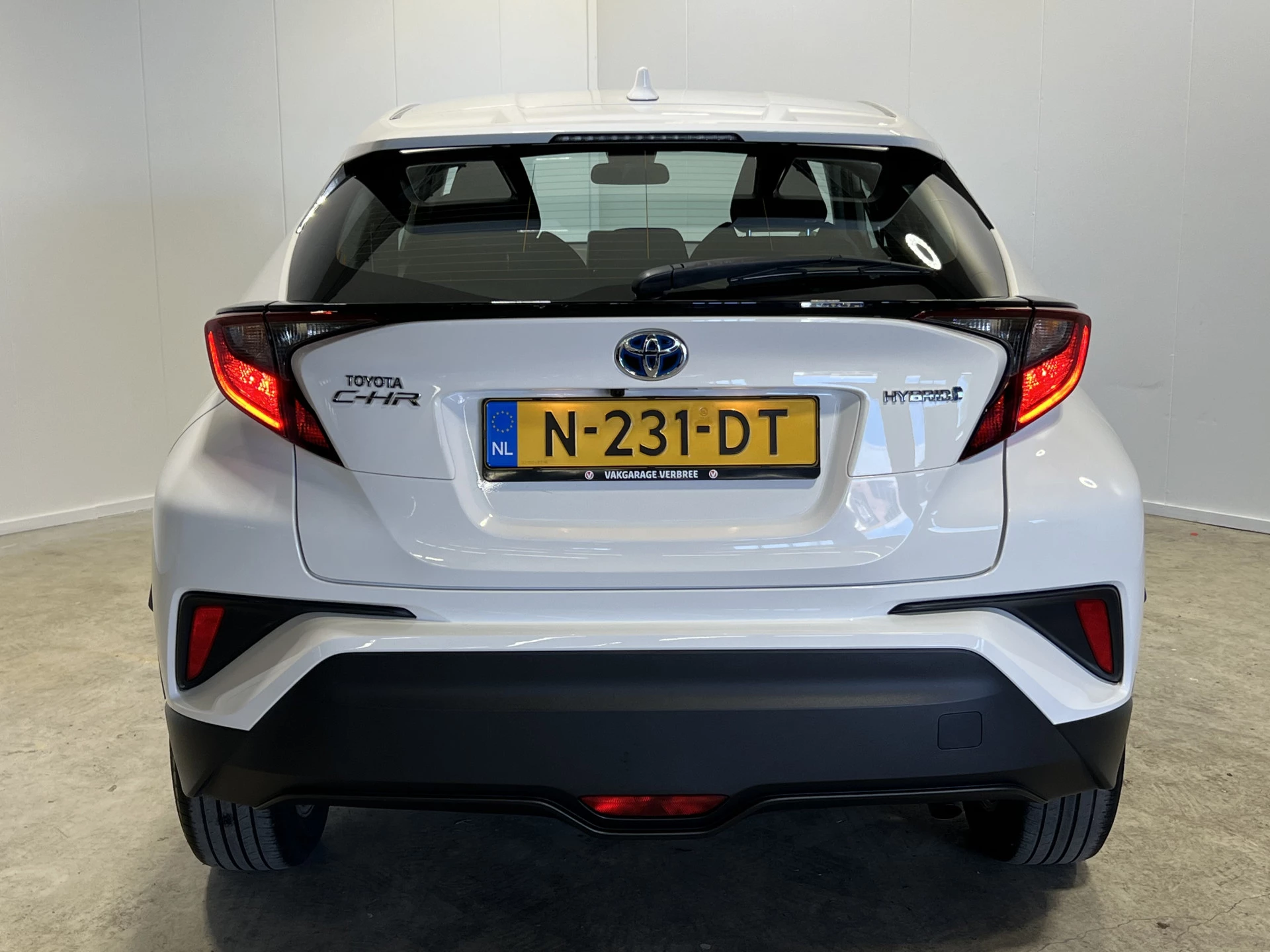 Hoofdafbeelding Toyota C-HR