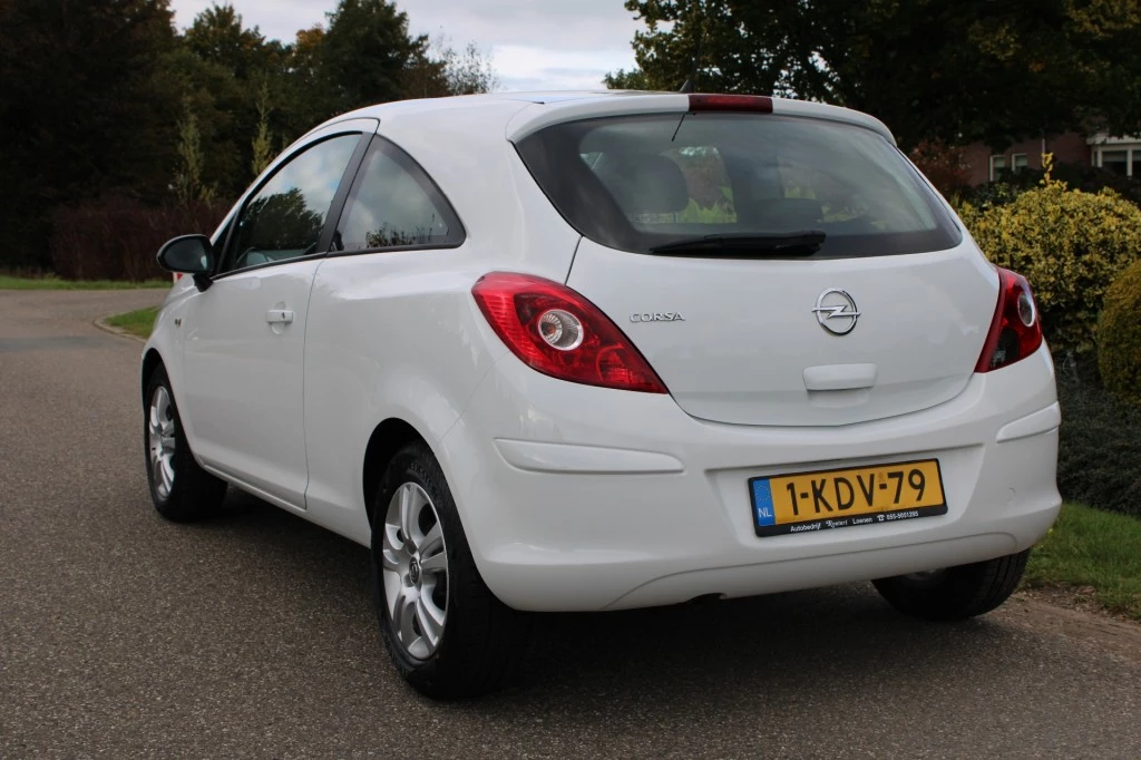 Hoofdafbeelding Opel Corsa