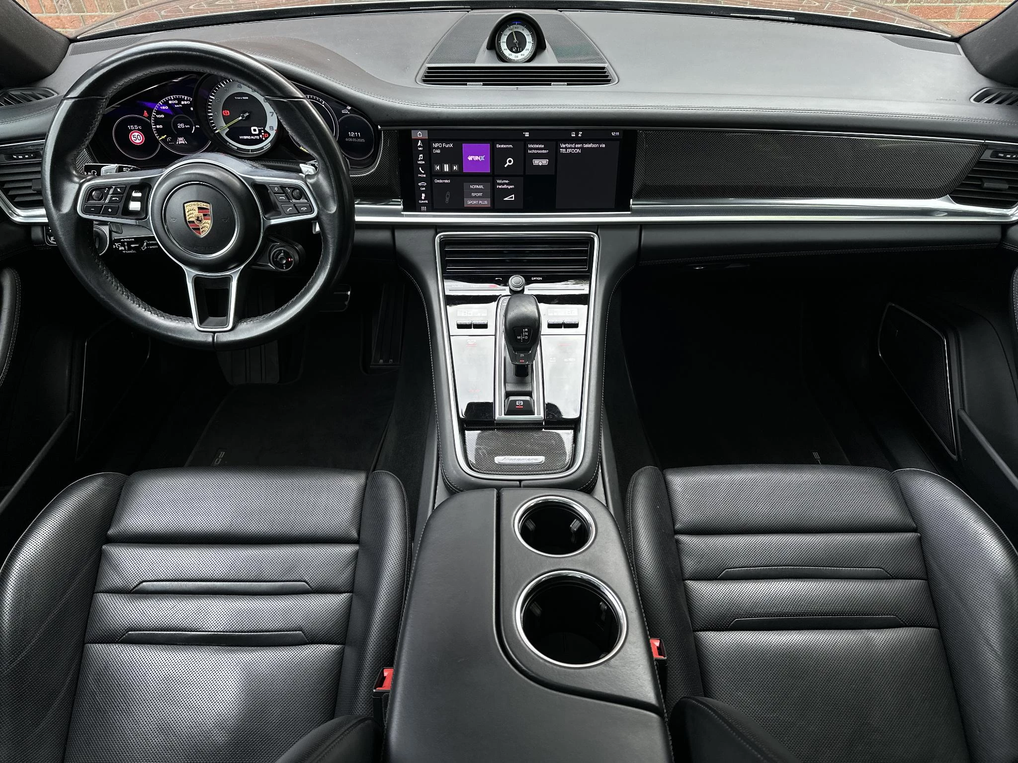 Hoofdafbeelding Porsche Panamera