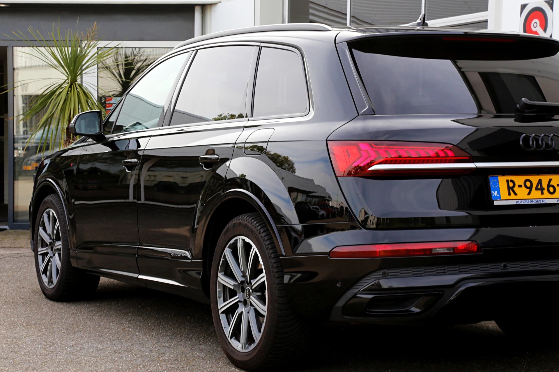 Hoofdafbeelding Audi Q7