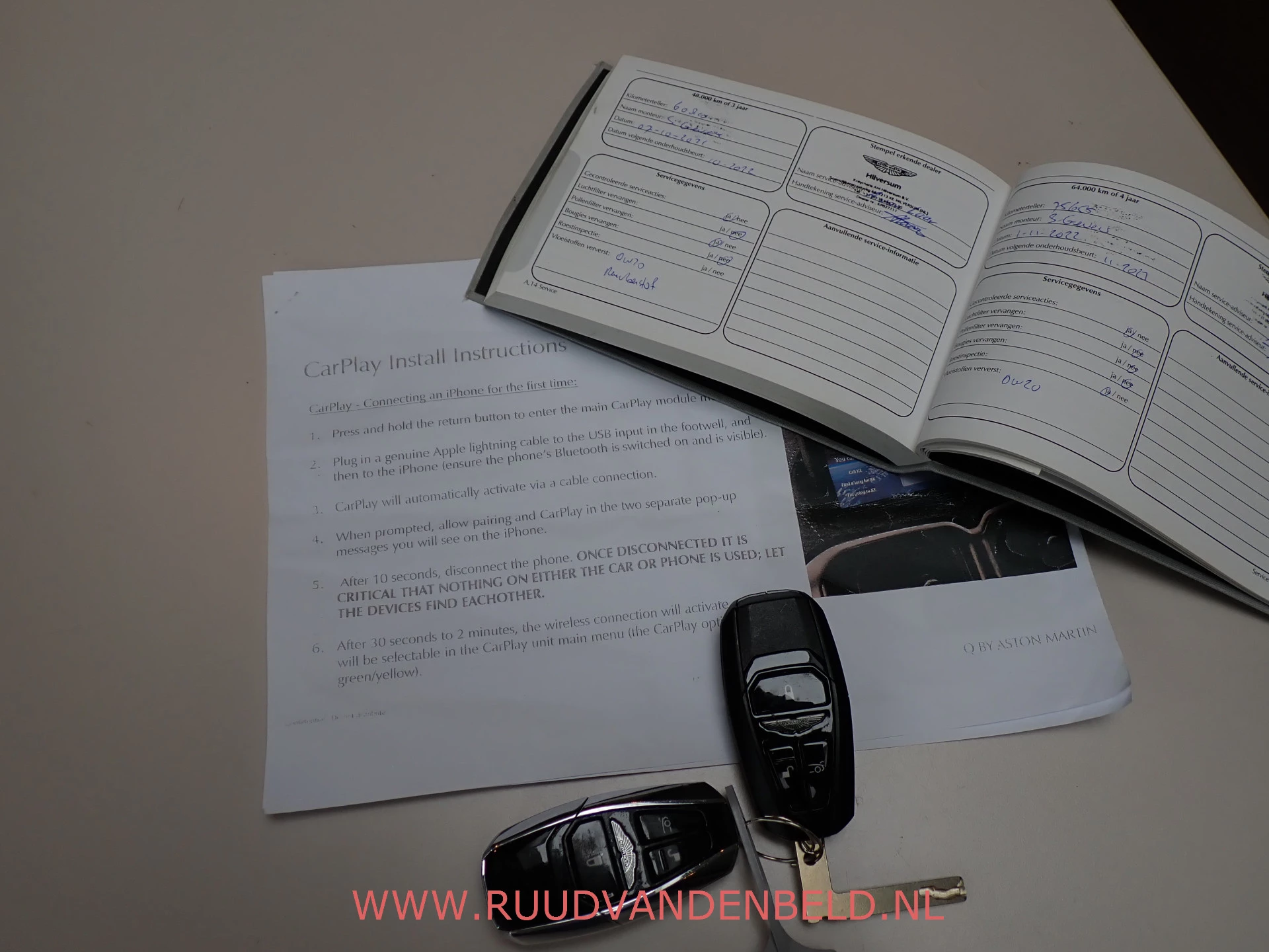 Hoofdafbeelding Aston Martin DB11