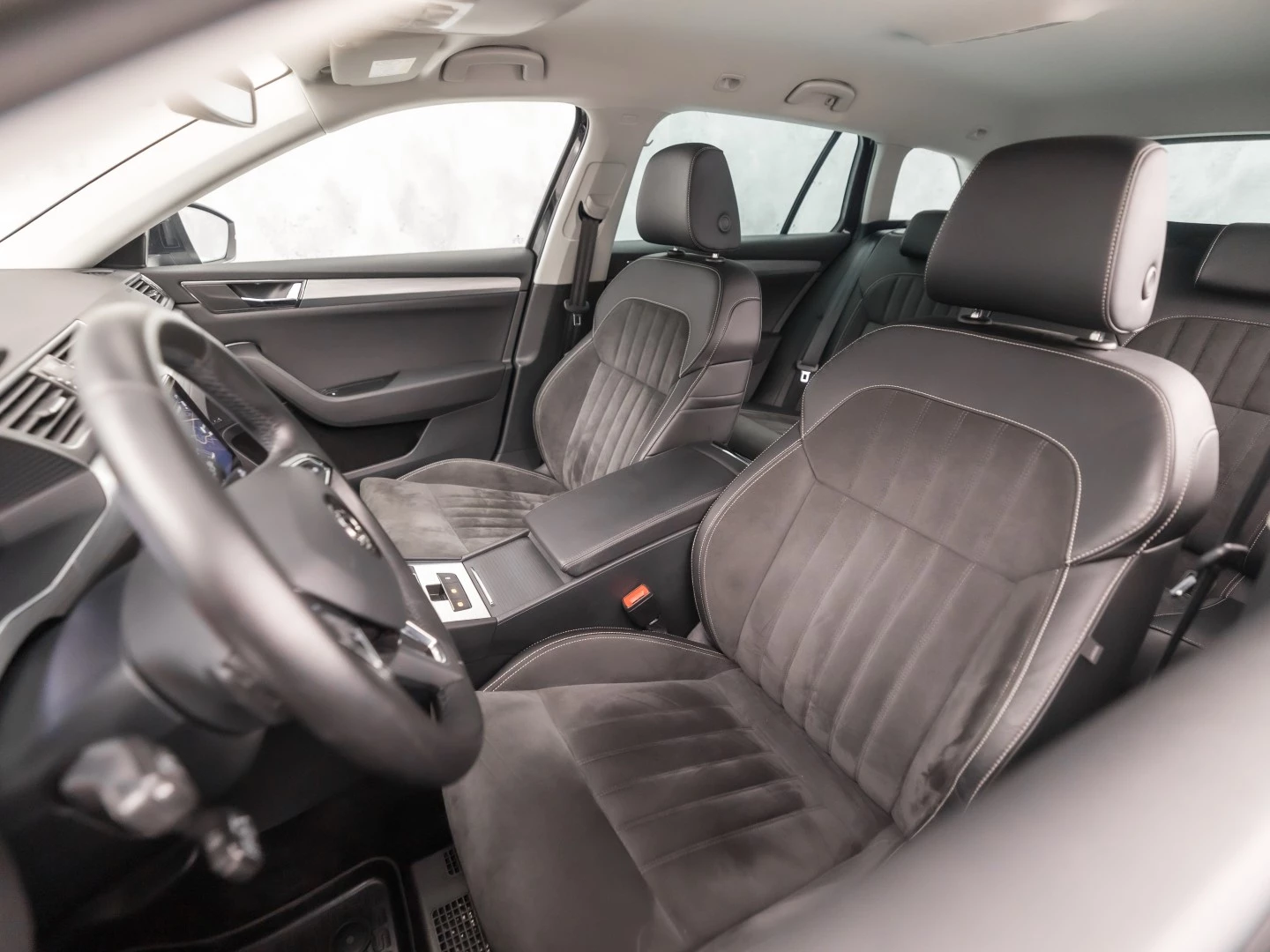 Hoofdafbeelding Škoda Superb
