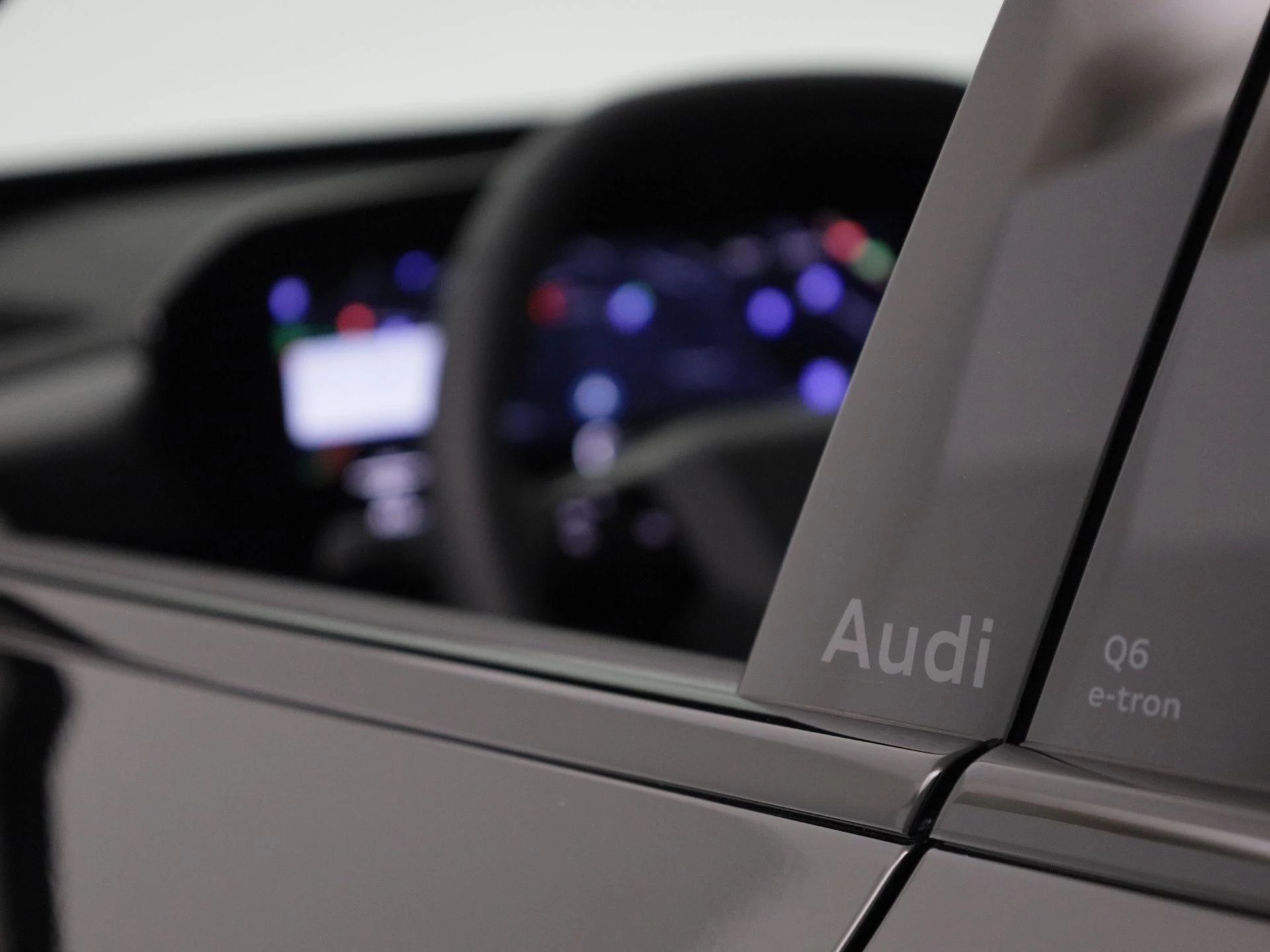 Hoofdafbeelding Audi Q6 e-tron
