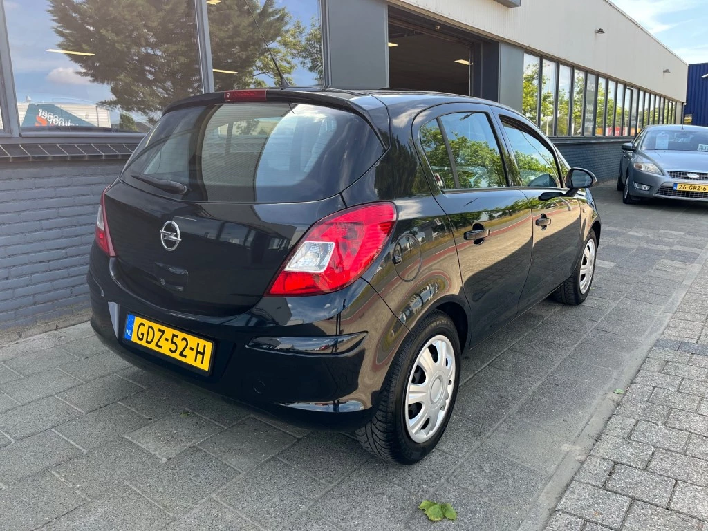 Hoofdafbeelding Opel Corsa
